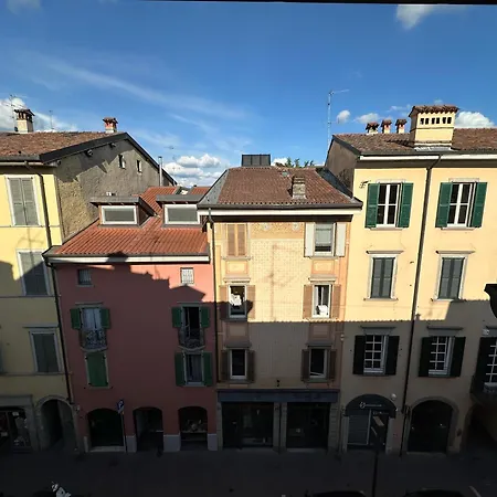 Apartament La Mansardina Di San Leonardo