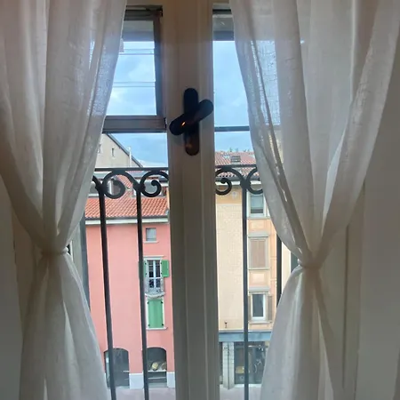 Lägenhet La Mansardina Di San Leonardo *