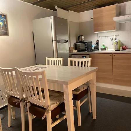 La Mansardina Di San Leonardo Apartment *