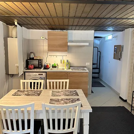 Apartment La Mansardina Di San Leonardo *