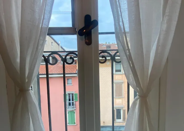 Lägenhet La Mansardina Di San Leonardo *