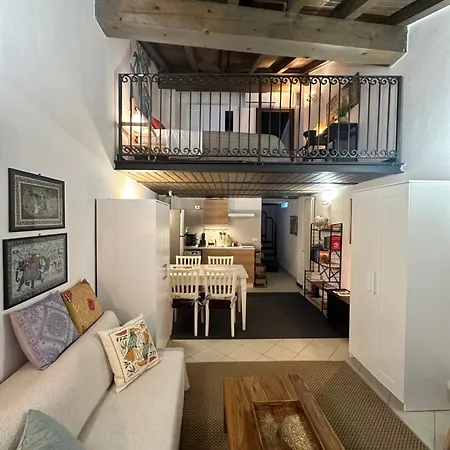 La Mansardina Di San Leonardo *